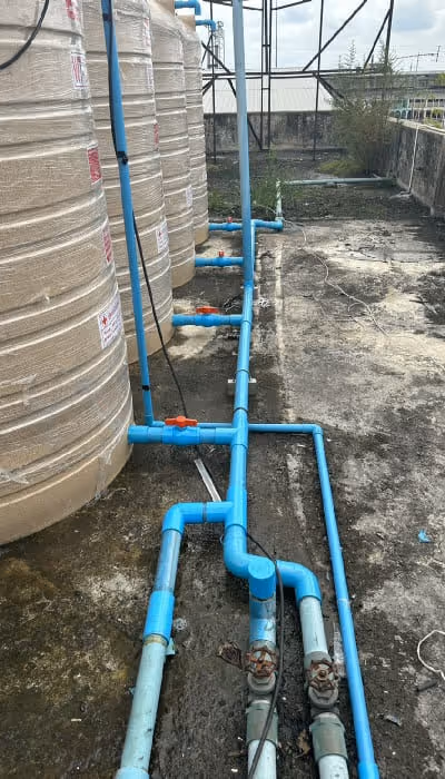 ช่างซ่อมท่อประปา ทีมงานช่างบาส Slide 1