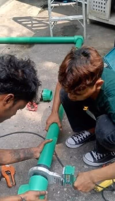 ช่างซ่อมท่อประปา ทีมงานช่างบาส Slide 7